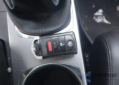 2014 Acura Ilx 2.4L из США, поврежденный, VIN 19VDE2E59EE000606